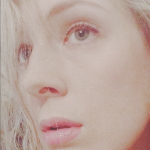 Meet your Posher, Danica